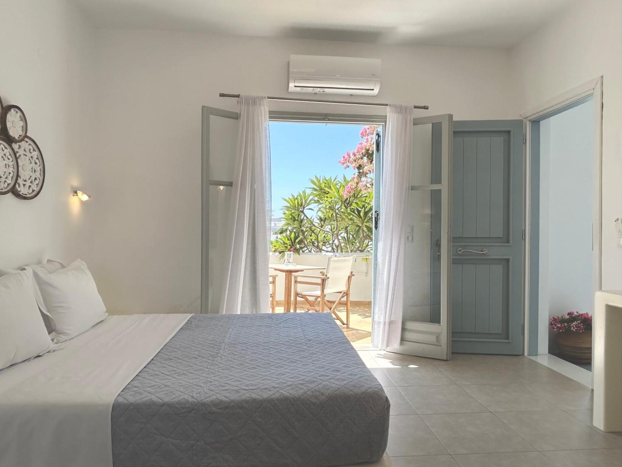 Anita Rooms & Suites Milos Адамас Экстерьер фото