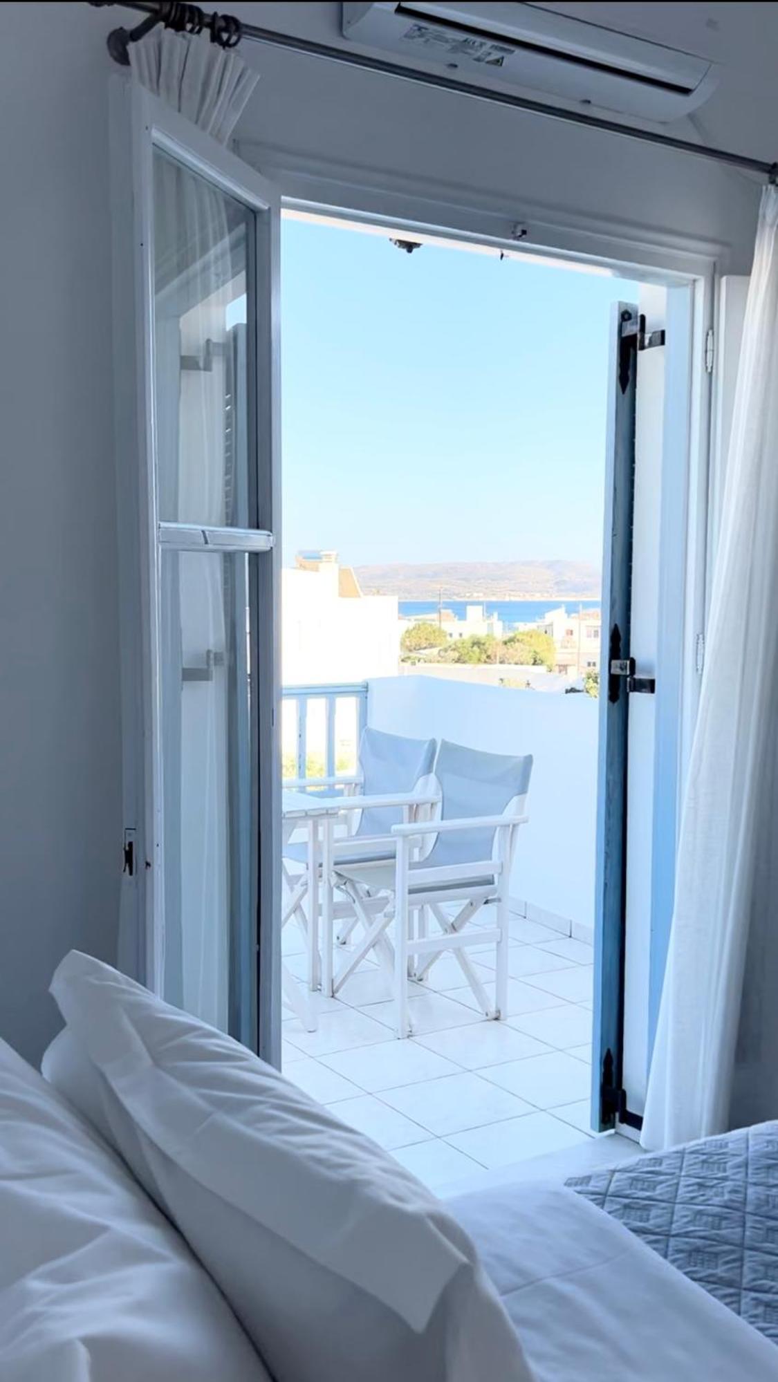 Anita Rooms & Suites Milos Адамас Экстерьер фото