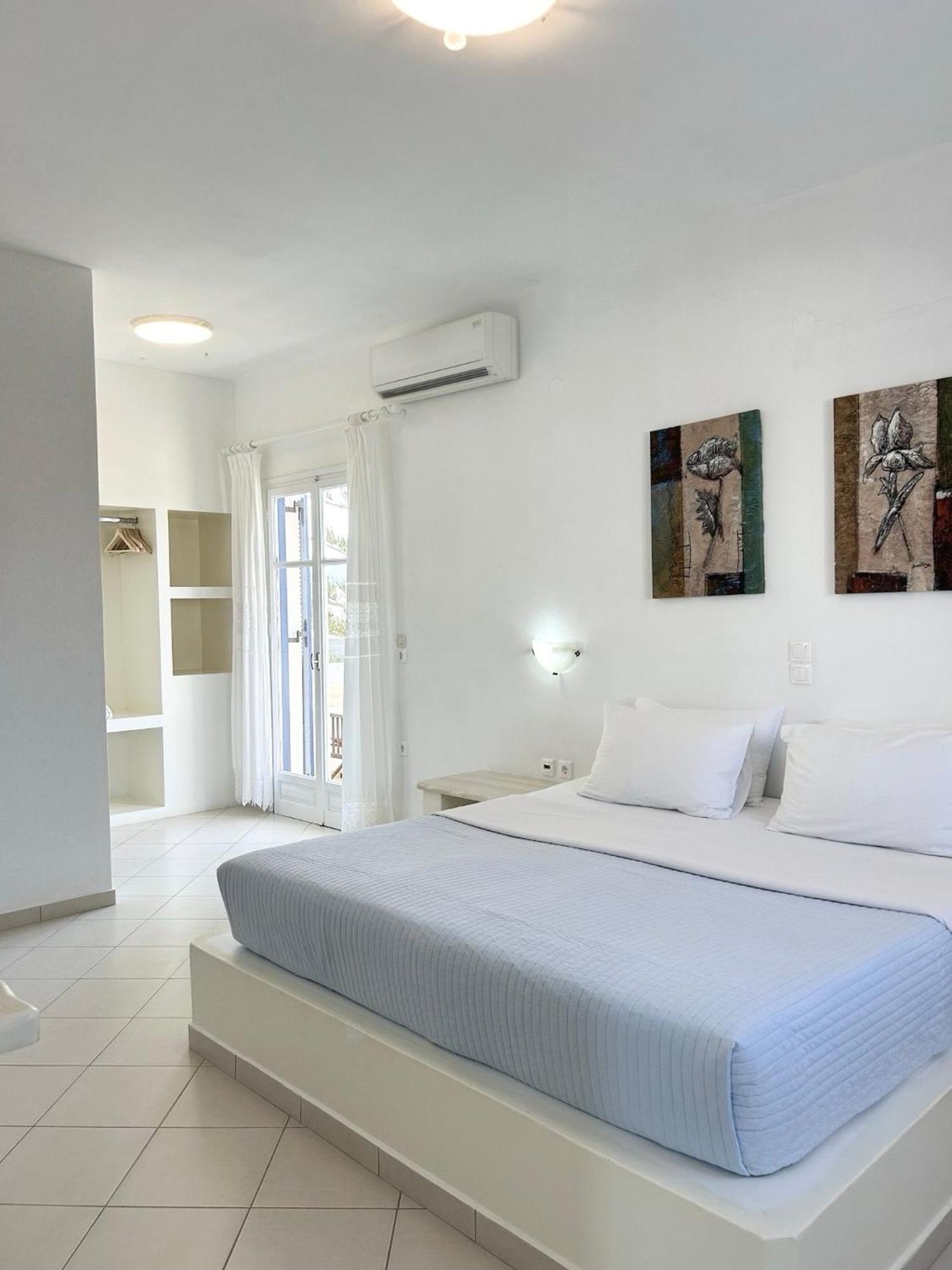 Anita Rooms & Suites Milos Адамас Экстерьер фото